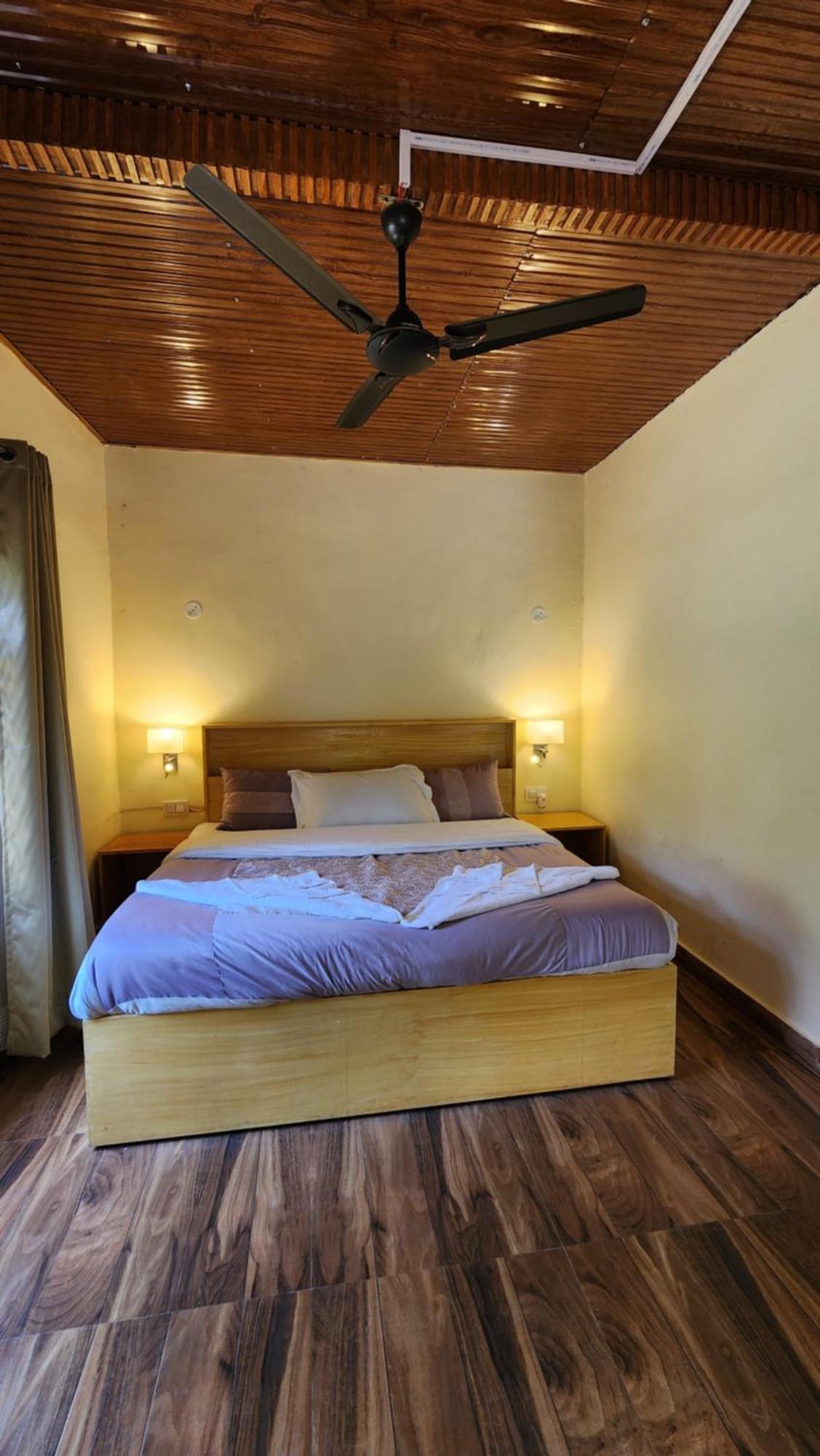 Namlang Resort Bīr Esterno foto