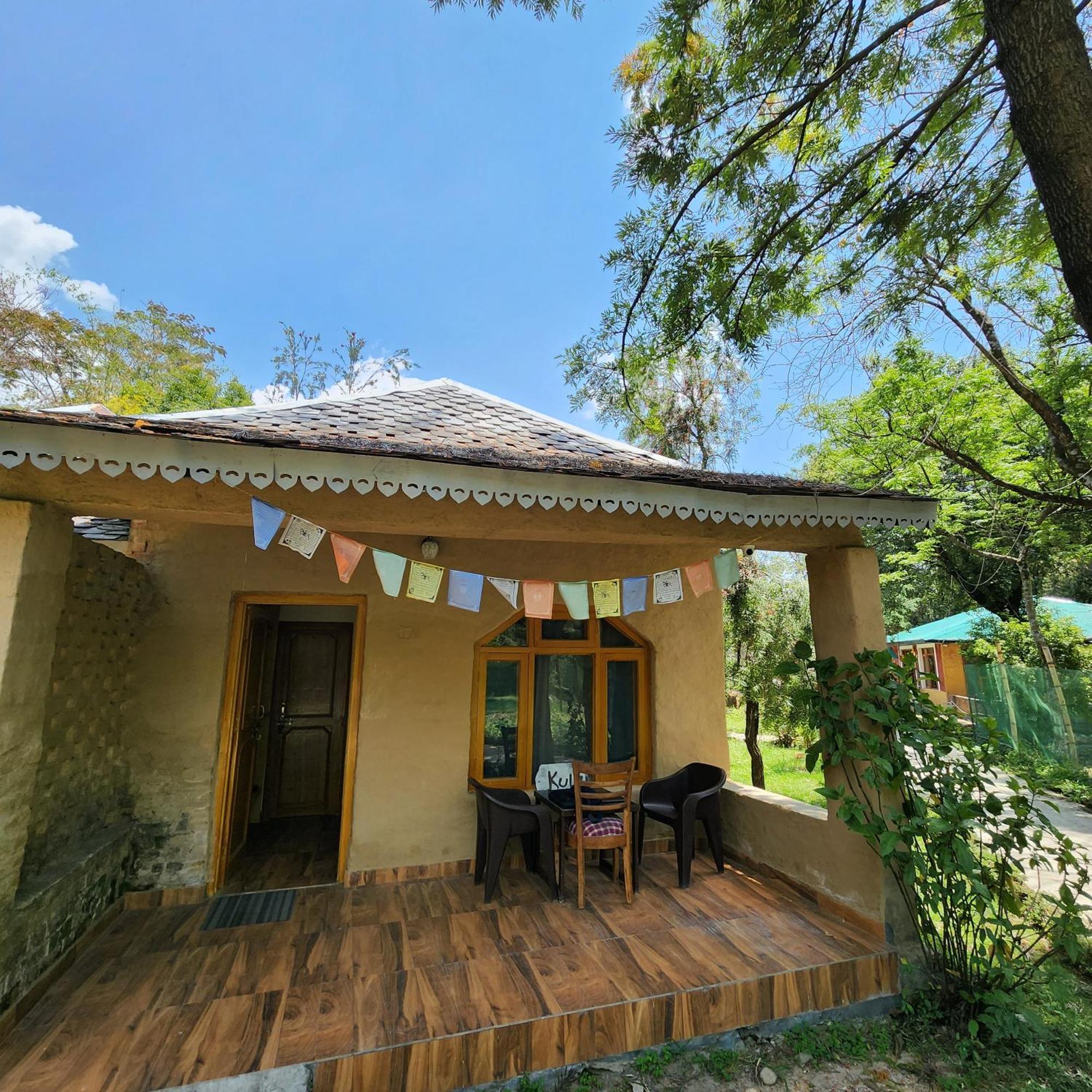 Namlang Resort Bīr Esterno foto