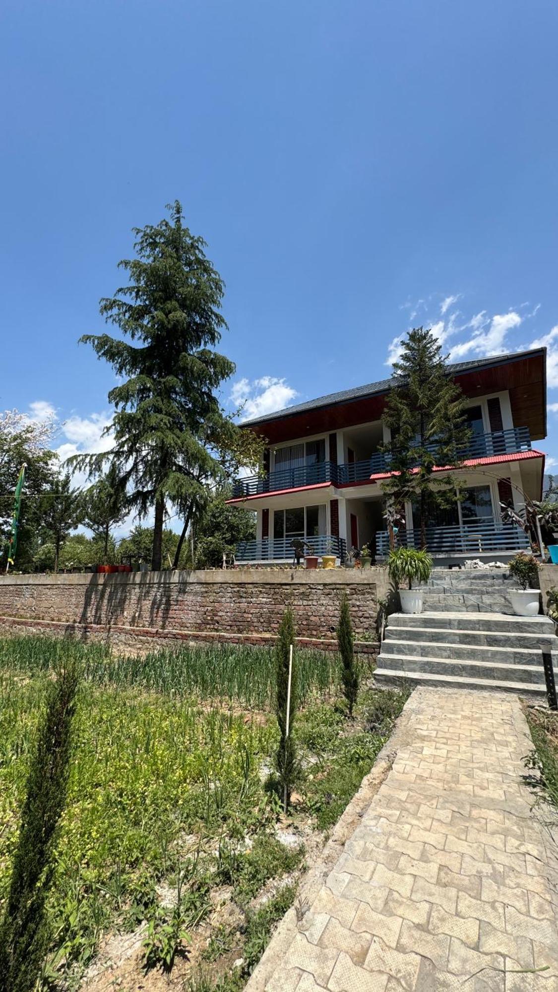Namlang Resort Bīr Esterno foto